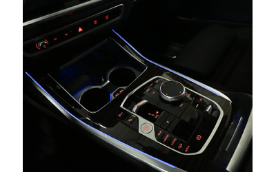 BMW X7 * xDrive * * HeadUp* AвтоКредит* (ЦЕНА ДО БГ) - автомобили, коли, обяви за нови и употребявани 13