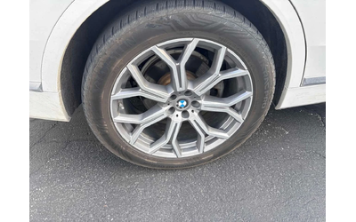 BMW X7 * xDrive40i * ПОДГРЕВИ * 360 * PANO * CARFAX - автомобили, коли, обяви за нови и употребявани 6