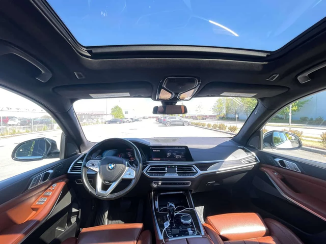 BMW X7 xDrive40i/ОБДУХВАНЕ/ПАНОРАМА/HARMAN KARDON/360 - автомобили, коли, обяви за нови и употребявани 9
