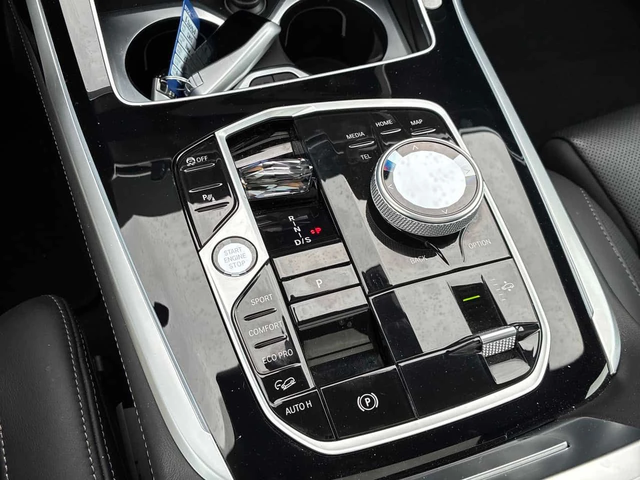 BMW X7 xDrive40i| M SPORT| SHADOW| HUD| DISTR| 360| HAR/K - автомобили, коли, обяви за нови и употребявани 11