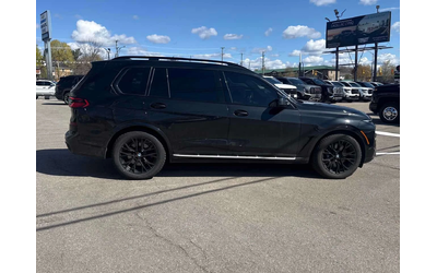 bmw-x7 - 2