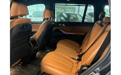 BMW X7 | ЛАЗЕРИ | HARMAN KARDON | 360 | - автомобили, коли, обяви за нови и употребявани 12