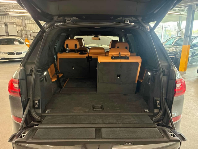 BMW X7 | ЛАЗЕРИ | HARMAN KARDON | 360 | - автомобили, коли, обяви за нови и употребявани 13