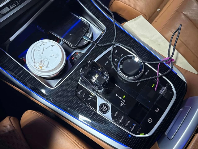 BMW X7 | DISTRONIC | ЛАЗЕРИ | ВЪЗДУХ | HUD | МАСАЖИ | - автомобили, коли, обяви за нови и употребявани 10