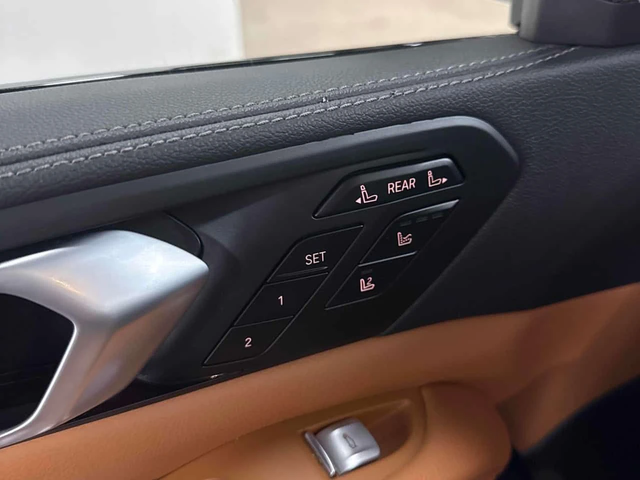 BMW X7 | DISTRONIC | ЛАЗЕРИ | ВЪЗДУХ | HUD | МАСАЖИ | - автомобили, коли, обяви за нови и употребявани 13
