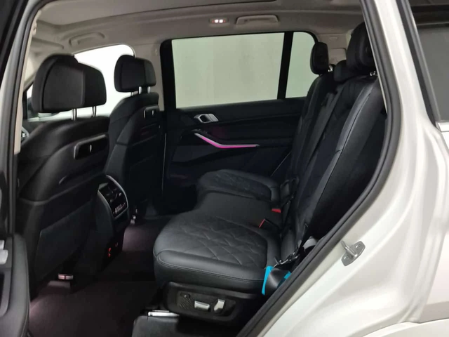 BMW X7 XDRIVE40I| SKY LOUNGE| HUD| 360| AMB| 7 MEСТА - автомобили, коли, обяви за нови и употребявани 12