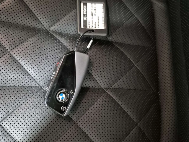 BMW X7 XDRIVE40I| SKY LOUNGE| HUD| 360| AMB| 7 MEСТА - автомобили, коли, обяви за нови и употребявани 16
