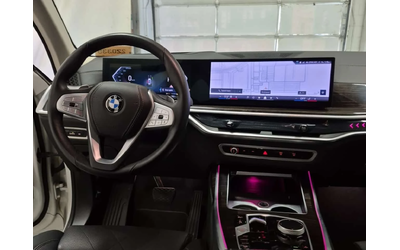 BMW X7 XDRIVE40I| SKY LOUNGE| HUD| 360| AMB| 7 MEСТА - автомобили, коли, обяви за нови и употребявани 9