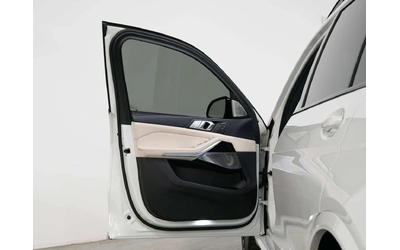 BMW X7 * M50i * ALPINA XB7 | PREMIUM | DISTRONIC | 360 - автомобили, коли, обяви за нови и употребявани 6