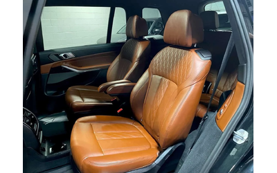 BMW X7 xDrive40i /ПАНОРАМА/360 КАМЕРИ/ОБДУХВАНЕ - автомобили, коли, обяви за нови и употребявани 10