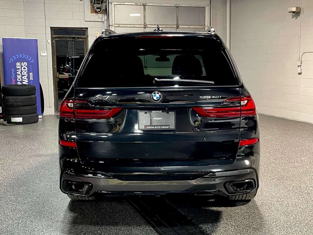 BMW X7 xDrive40i /ПАНОРАМА/360 КАМЕРИ/ОБДУХВАНЕ - автомобили, коли, обяви за нови и употребявани 2