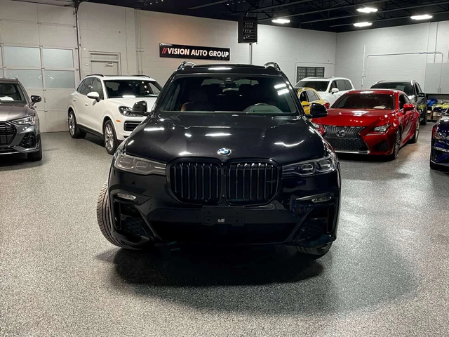 BMW X7 xDrive40i /ПАНОРАМА/360 КАМЕРИ/ОБДУХВАНЕ - автомобили, коли, обяви за нови и употребявани 4