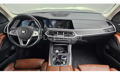 BMW X7 HEAD-UP * ОДБУХВАНЕ * H/K * PANO * 360 - автомобили, коли, обяви за нови и употребявани 6