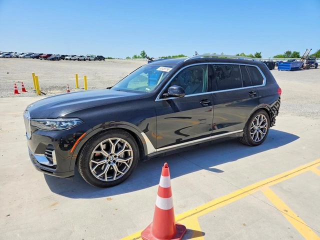 BMW X7 XDRIVE40I| DISTRONIC| HARMAN| HUD| ПАНО| ВАКУУМ| О - автомобили, коли, обяви за нови и употребявани 0