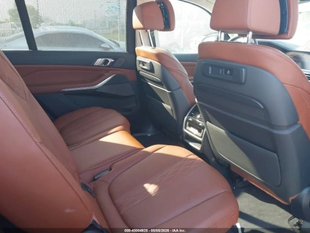 BMW X7 XDRIVE40I| DISTRONIC| HUD| HARMAN| ВАКУУМ| ОБДУХ| - автомобили, коли, обяви за нови и употребявани 8