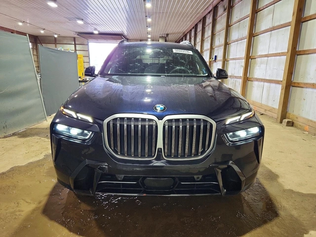 BMW X7 XDRIVE40I - автомобили, коли, обяви за нови и употребявани 4