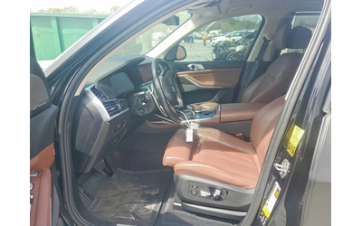 BMW X7 XDRIVE40I - автомобили, коли, обяви за нови и употребявани 6