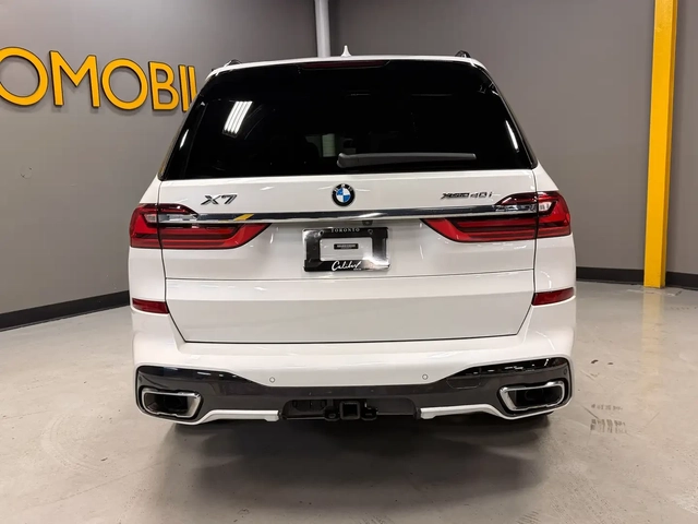 BMW X7 xDrive40i - автомобили, коли, обяви за нови и употребявани 10