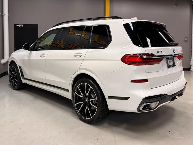 BMW X7 xDrive40i - автомобили, коли, обяви за нови и употребявани 11
