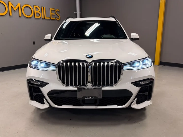 BMW X7 xDrive40i - автомобили, коли, обяви за нови и употребявани 3