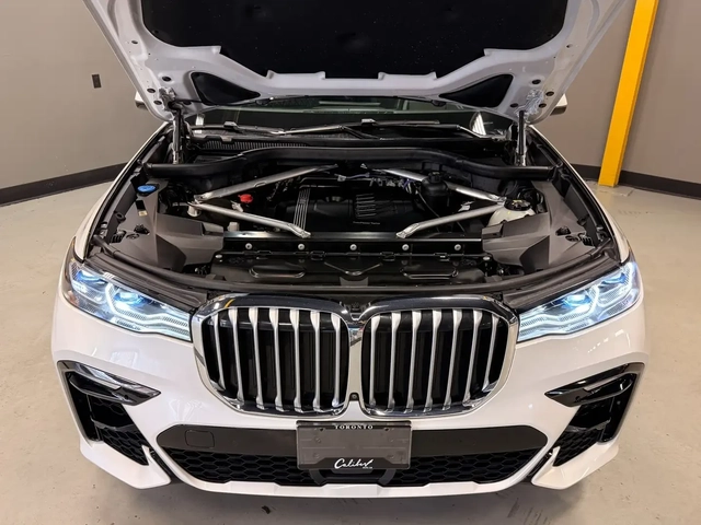 BMW X7 xDrive40i - автомобили, коли, обяви за нови и употребявани 5