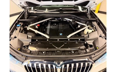 BMW X7 xDrive40i - автомобили, коли, обяви за нови и употребявани 6