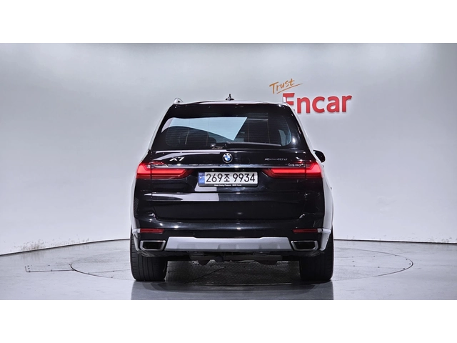 BMW X7 LASER* SOFT-CLOSE* HEAD-UP* МАСАЖ* ОБДУХ* DIS* КРА - автомобили, коли, обяви за нови и употребявани 3