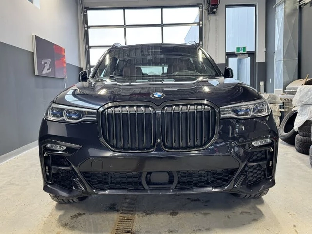 BMW X7 M-PK* B&W* PANO* ЗИМНИ ГУМИ* LASER* DIS* КРАЙНА ЦЕ - автомобили, коли, обяви за нови и употребявани 0