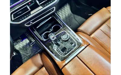 BMW X7 M-PK* B&W* PANO* ЗИМНИ ГУМИ* LASER* DIS* КРАЙНА ЦЕ - автомобили, коли, обяви за нови и употребявани 7