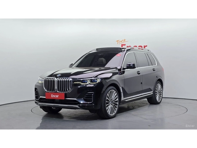 BMW X7 xDrive 40i* 7МЕСТА* МОНИТОРИ* 360* HUD* ПАНО - автомобили, коли, обяви за нови и употребявани 0