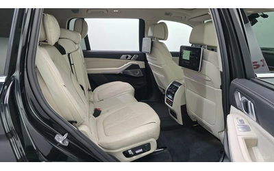 BMW X7 xDrive 40i* 7МЕСТА* МОНИТОРИ* 360* HUD* ПАНО - автомобили, коли, обяви за нови и употребявани 16