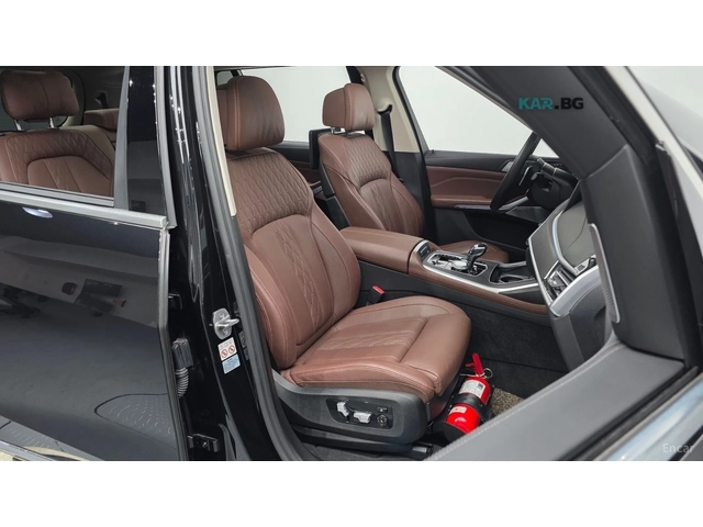 BMW X7 xDrive 40i Design Pure Excellence 7-местен - автомобили, коли, обяви за нови и употребявани 9