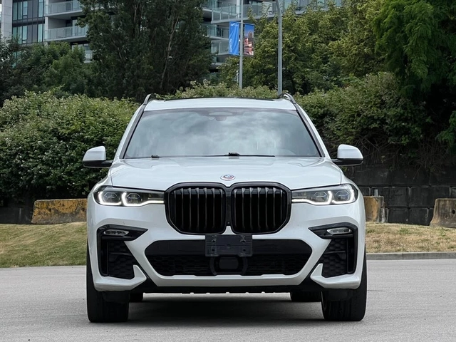 BMW X7 40i* M SPORT* LASER* HEAD UP* МАСАЖ* ОБДУХ* 360 - автомобили, коли, обяви за нови и употребявани 0