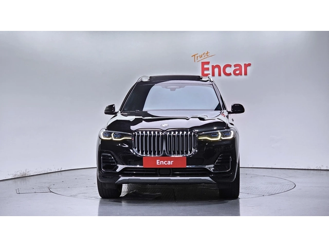 BMW X7 xDrive 40d Design Pure Excellence - автомобили, коли, обяви за нови и употребявани 2