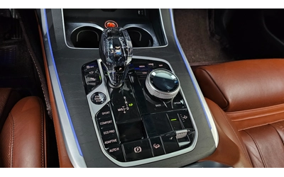 BMW X7 xDrive 40d Design Pure Excellence - автомобили, коли, обяви за нови и употребявани 9