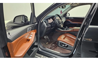 BMW X7 xDrive 40d Design Pure Excellence - автомобили, коли, обяви за нови и употребявани 6