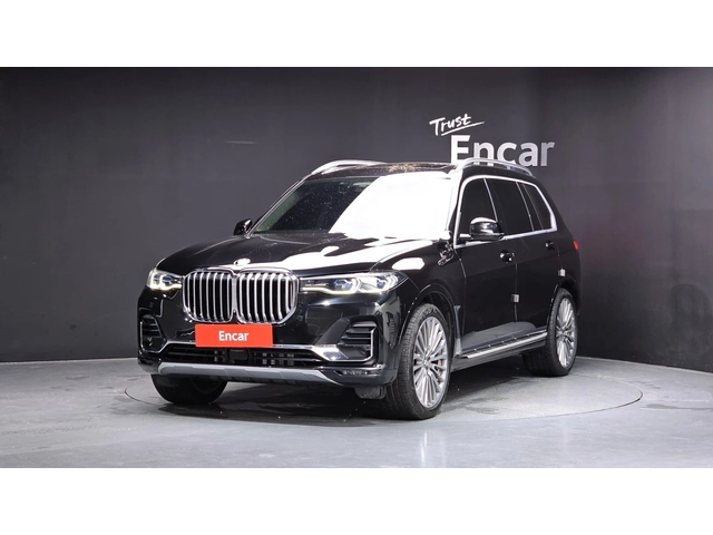 BMW X7 xDrive 40i Design Pure Excellence - автомобили, коли, обяви за нови и употребявани 0
