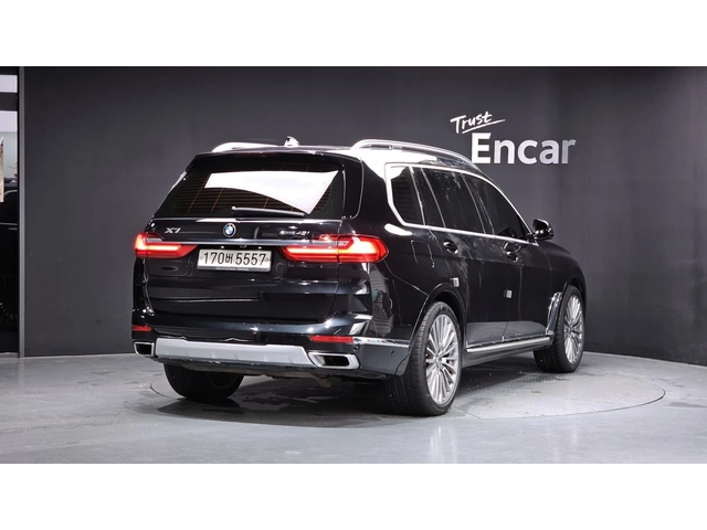 BMW X7 xDrive 40i Design Pure Excellence - автомобили, коли, обяви за нови и употребявани 1