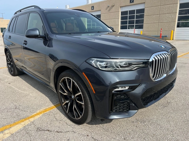 BMW X7 M-PK* 7 PASS* 5-ZONE CLIM* M-BRAKES* PANO - автомобили, коли, обяви за нови и употребявани 2