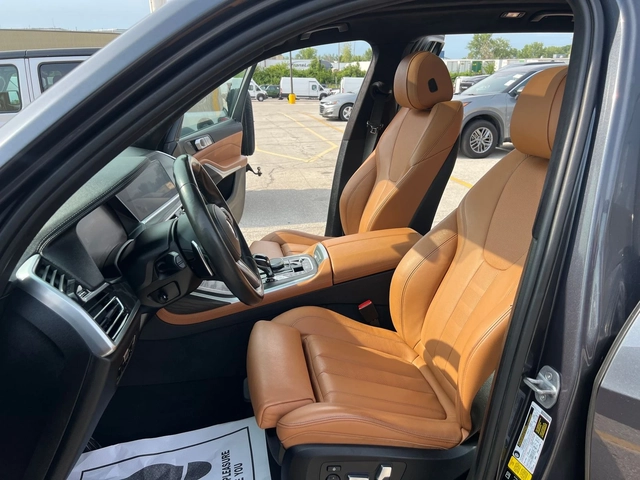 BMW X7 M-PK* 7 PASS* 5-ZONE CLIM* M-BRAKES* PANO - автомобили, коли, обяви за нови и употребявани 9