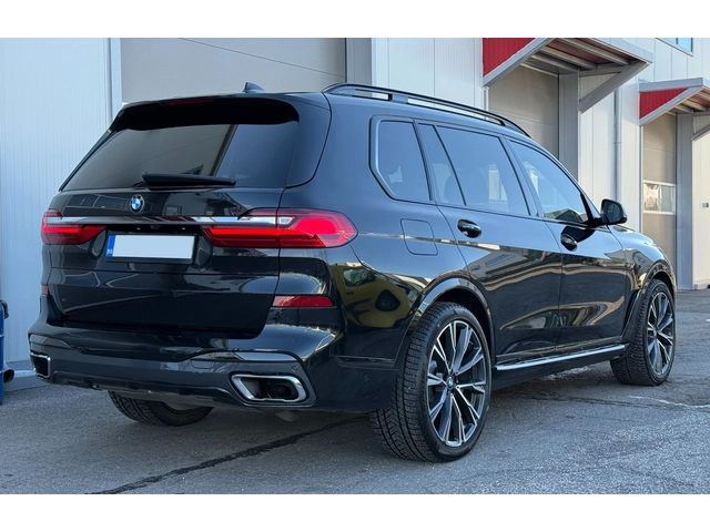BMW X7 xDrive 40d M-Pack Реален пробег - автомобили, коли, обяви за нови и употребявани 4
