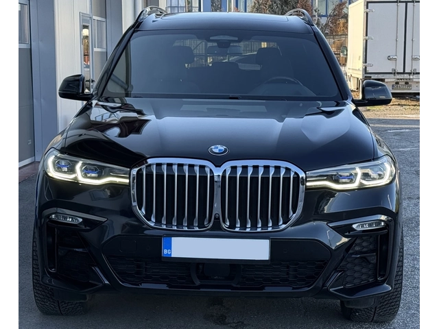 BMW X7 xDrive 40d M-Pack Реален пробег - автомобили, коли, обяви за нови и употребявани 7