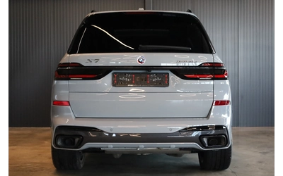 BMW X7 M SPORT PRO* XDRIVE* SWAROVSKI* SKY LOUNGE* 360* - автомобили, коли, обяви за нови и употребявани 6