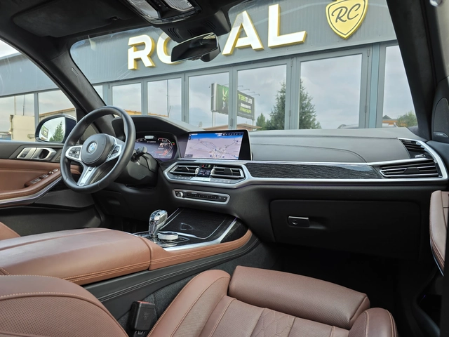 BMW X7 M50 d X drive* M pack* Individual* Pano* 7 mesta* - автомобили, коли, обяви за нови и употребявани 9