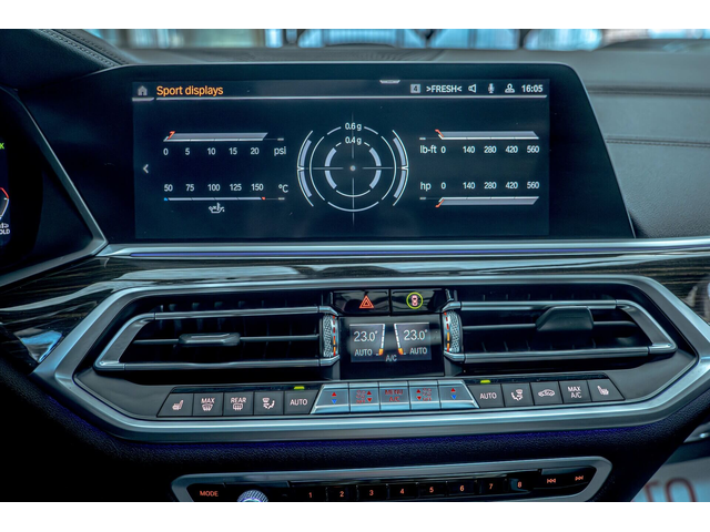 BMW X7 M50i/Harman Kardon/SKY Lounge/Кристал/Камера 360/HuD - автомобили, коли, обяви за нови и употребявани 11