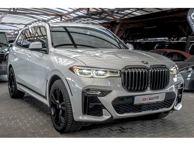 BMW X7 M50i/Harman Kardon/SKY Lounge/Кристал/Камера 360/HuD - автомобили, коли, обяви за нови и употребявани 1