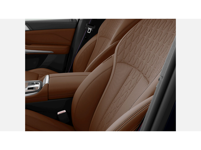 BMW X7 M60i xDrive - автомобили, коли, обяви за нови и употребявани 7