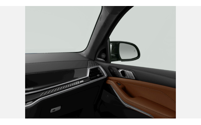 BMW X7 M60i xDrive - автомобили, коли, обяви за нови и употребявани 9