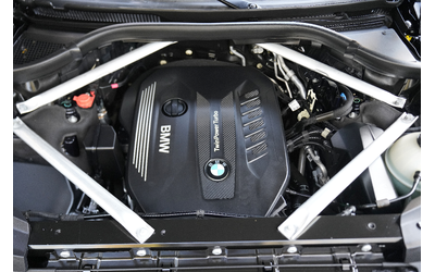 BMW X7 X7 3.0d xDrive M Package Individual Shadow Line - автомобили, коли, обяви за нови и употребявани 16