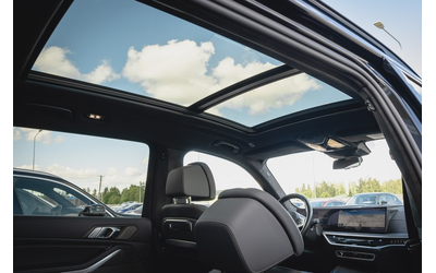 BMW X7 X7 40d xDrive M Pack - автомобили, коли, обяви за нови и употребявани 13